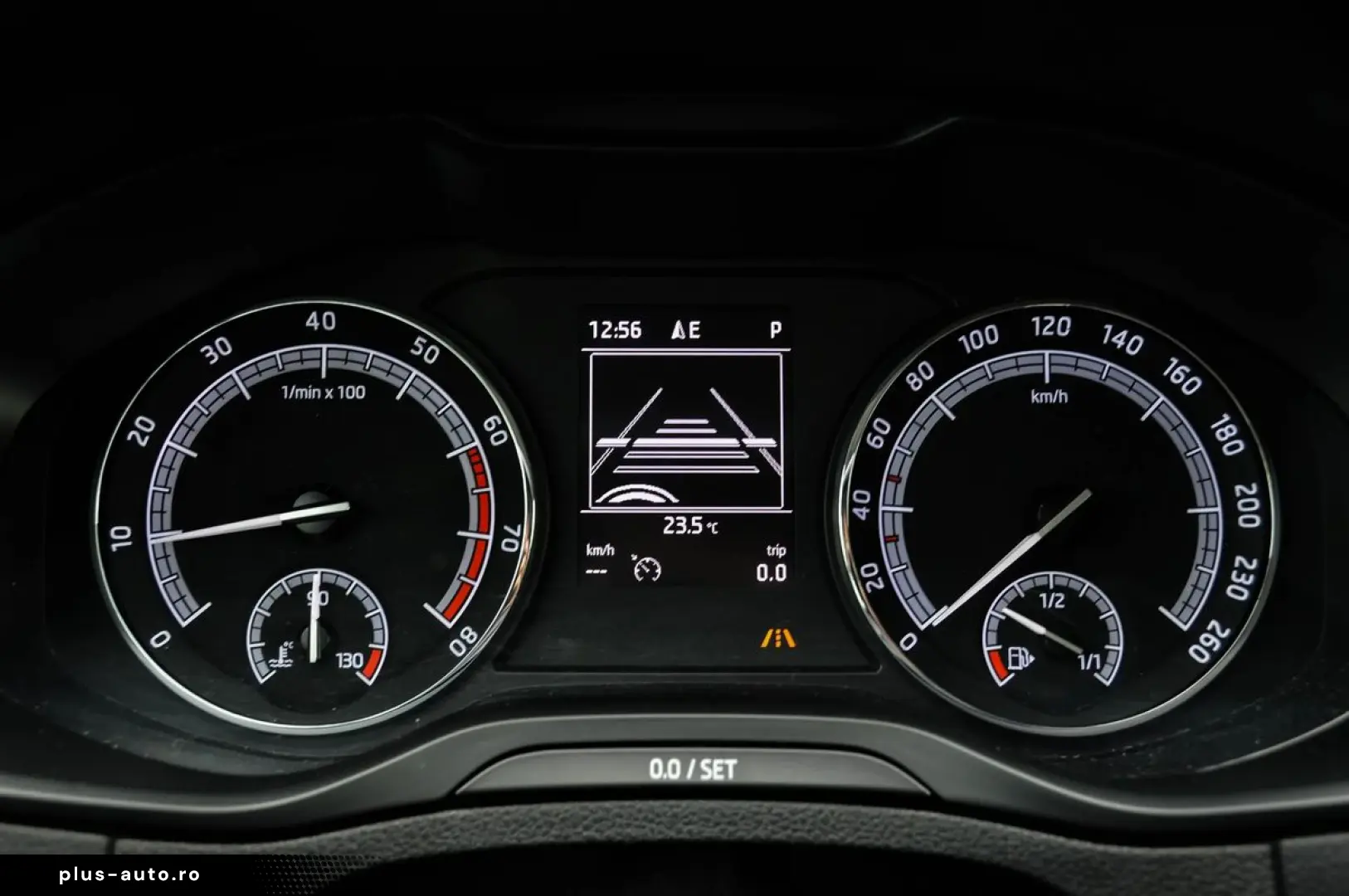 2019 Skoda Karoq 1.5 TSI DSG Style   RATE FIXE   Garanție