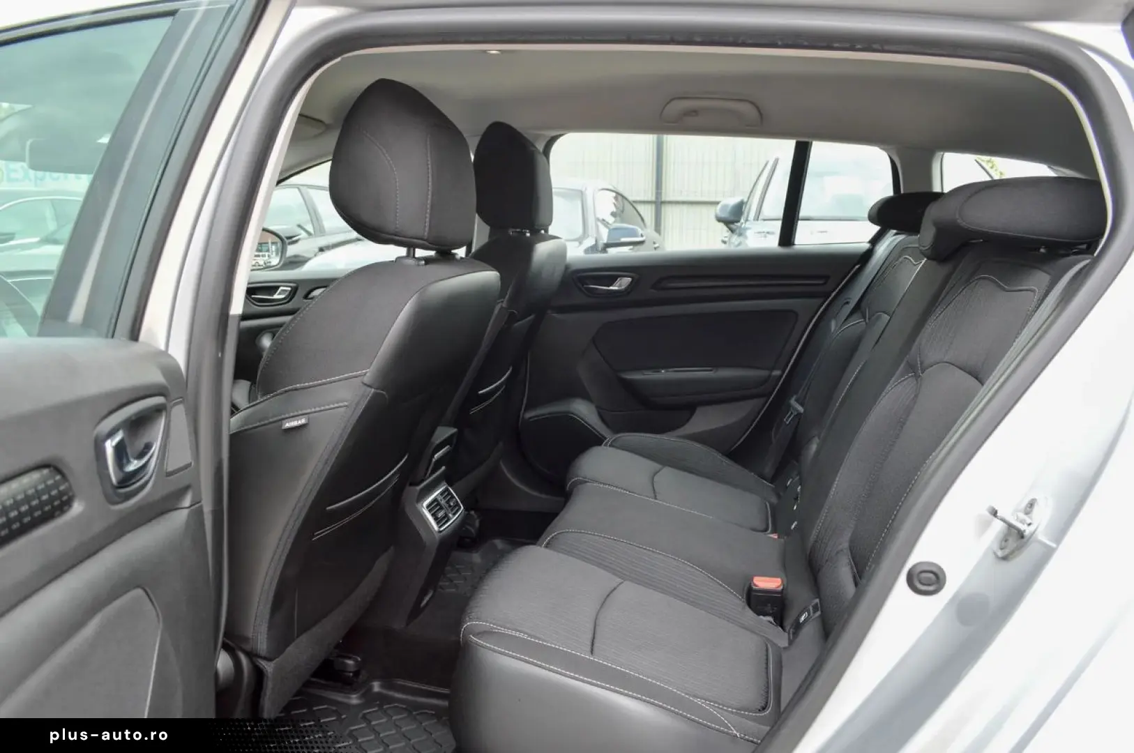 2017 Renault Megane 1.5 dCi Dynamique Aut.   RATE FIXE   Gar