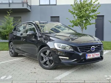 Volvo V60 2.4 D6 AWD Plug-in Hybrid Summum