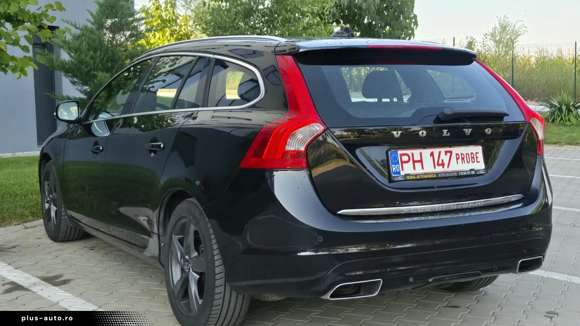 Volvo V60 2.4 D6 AWD Plug-in Hybrid Summum