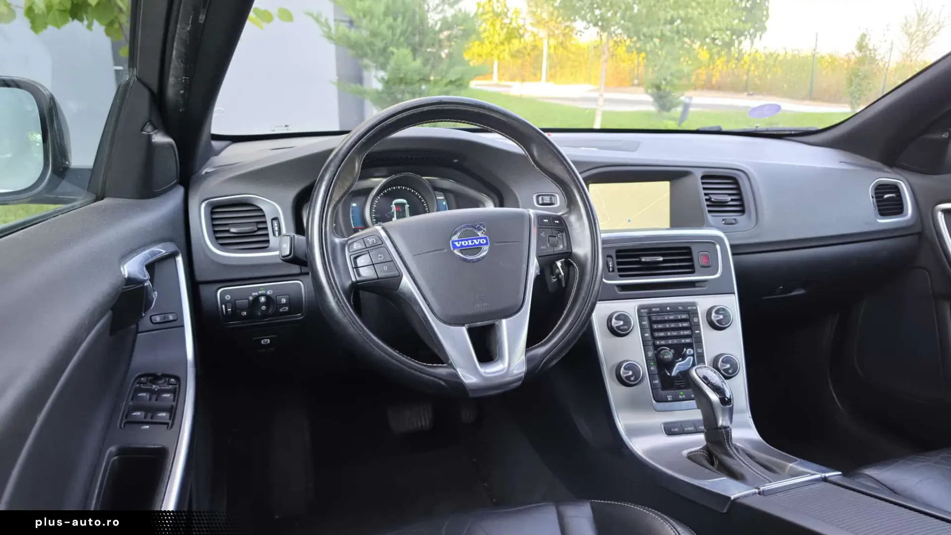 Volvo V60 2.4 D6 AWD Plug-in Hybrid Summum