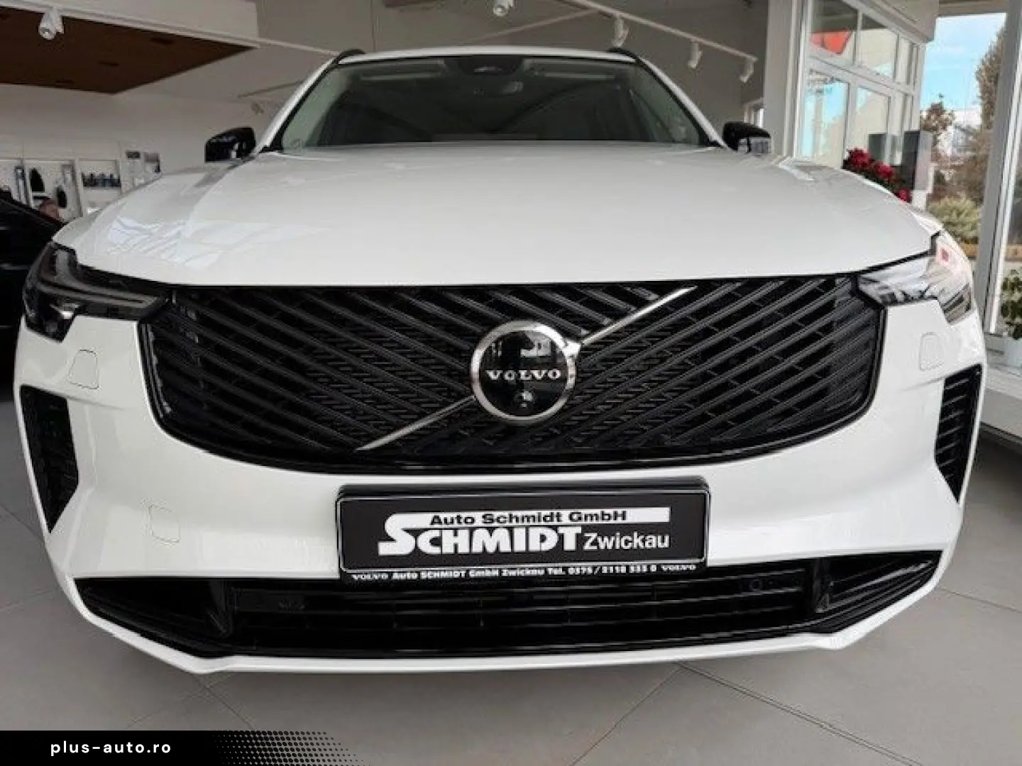 VOLVO XC90 T8 AWD Plug-in Hybrid Plus Dark