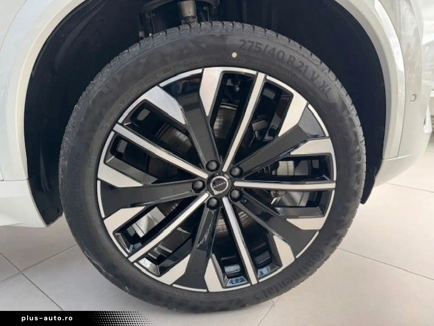 VOLVO XC90 T8 AWD Plug-in Hybrid Plus Dark