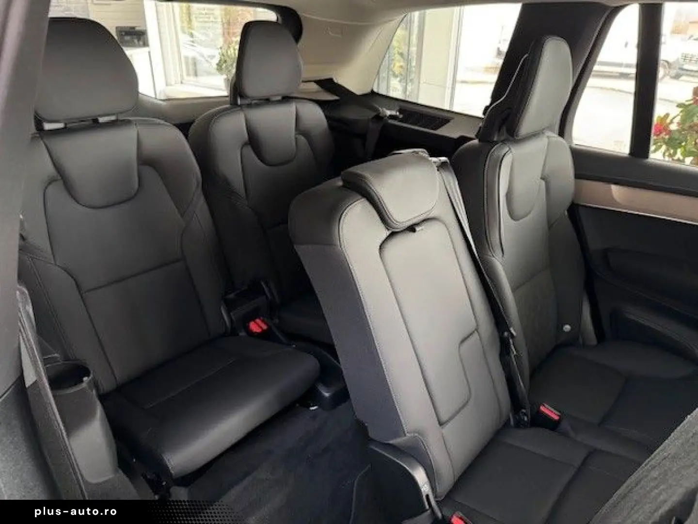 VOLVO XC90 T8 AWD Plug-in Hybrid Plus Dark