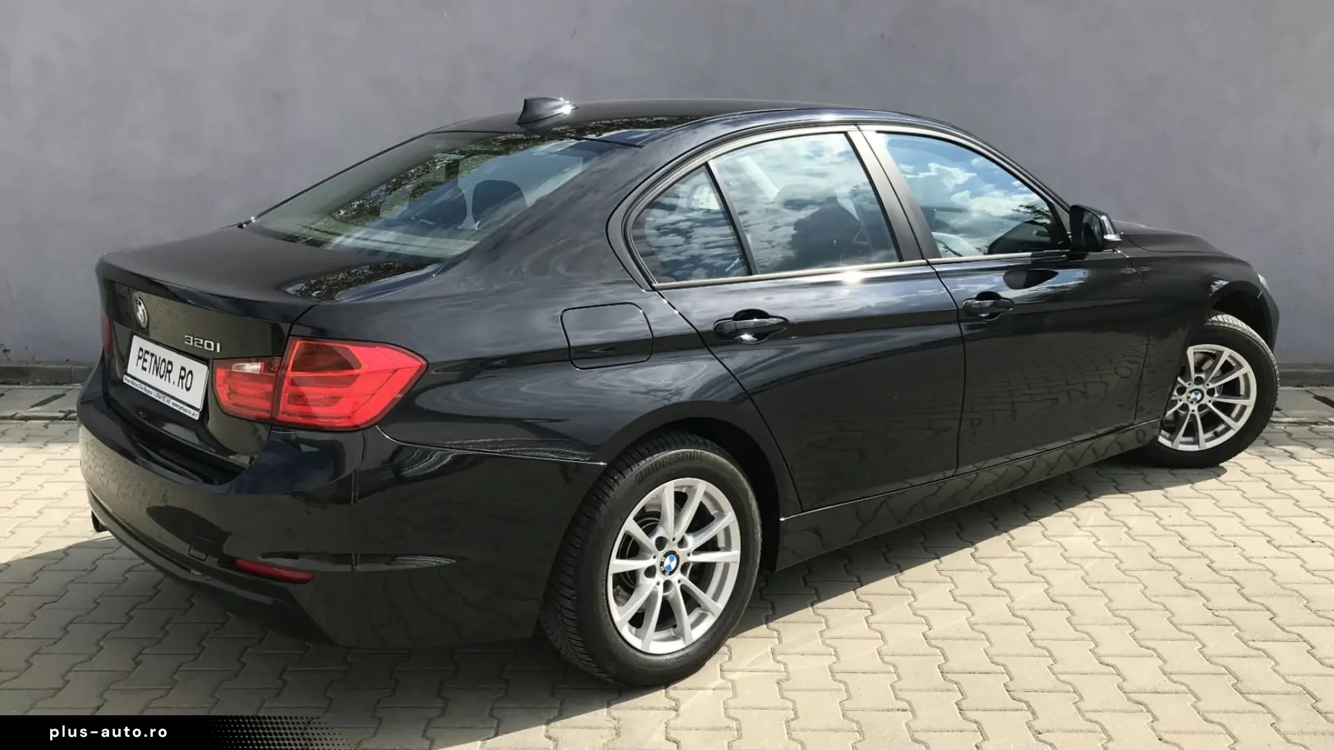 BMW Seria 3 320i Automata