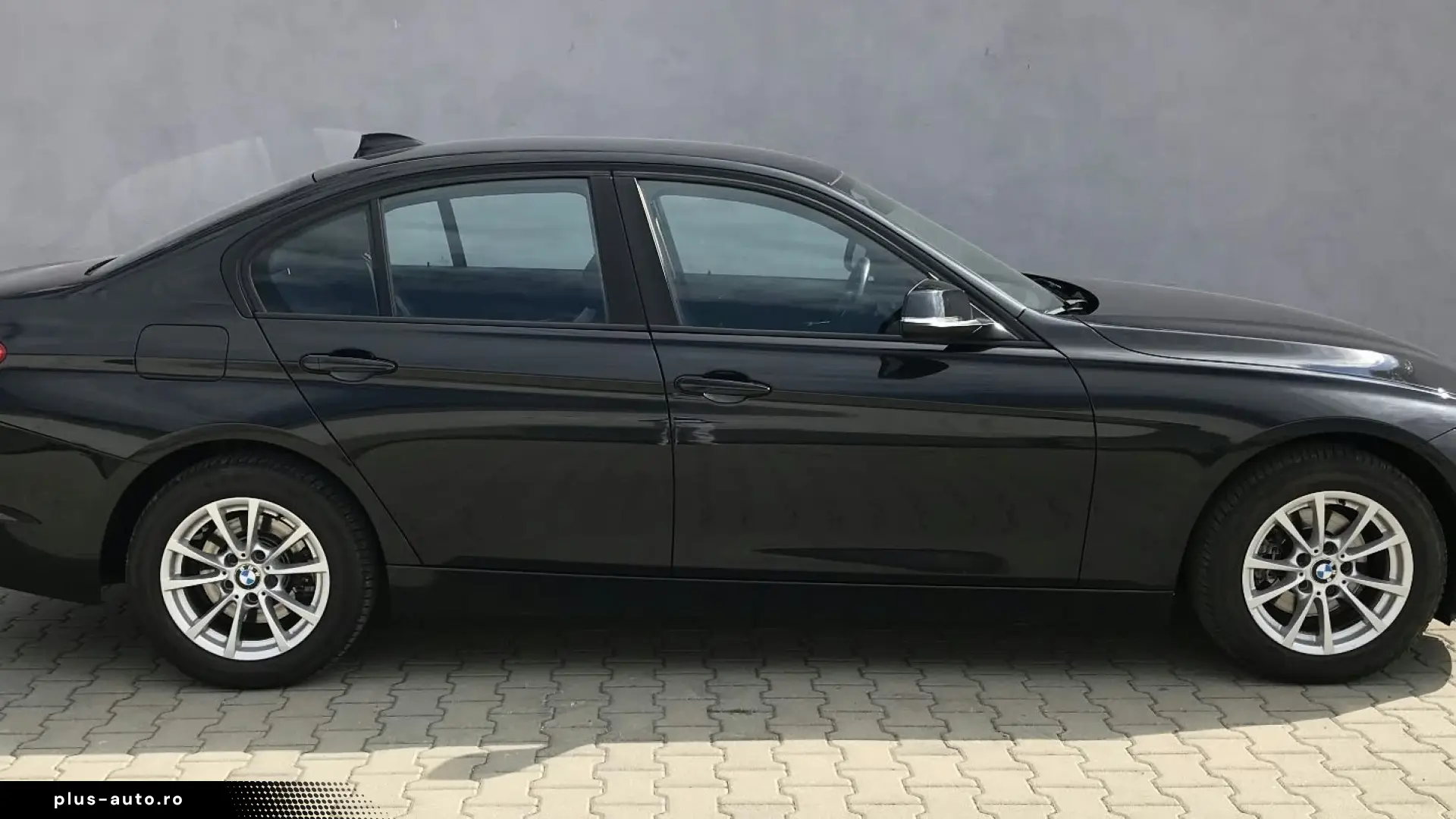 BMW Seria 3 320i Automata