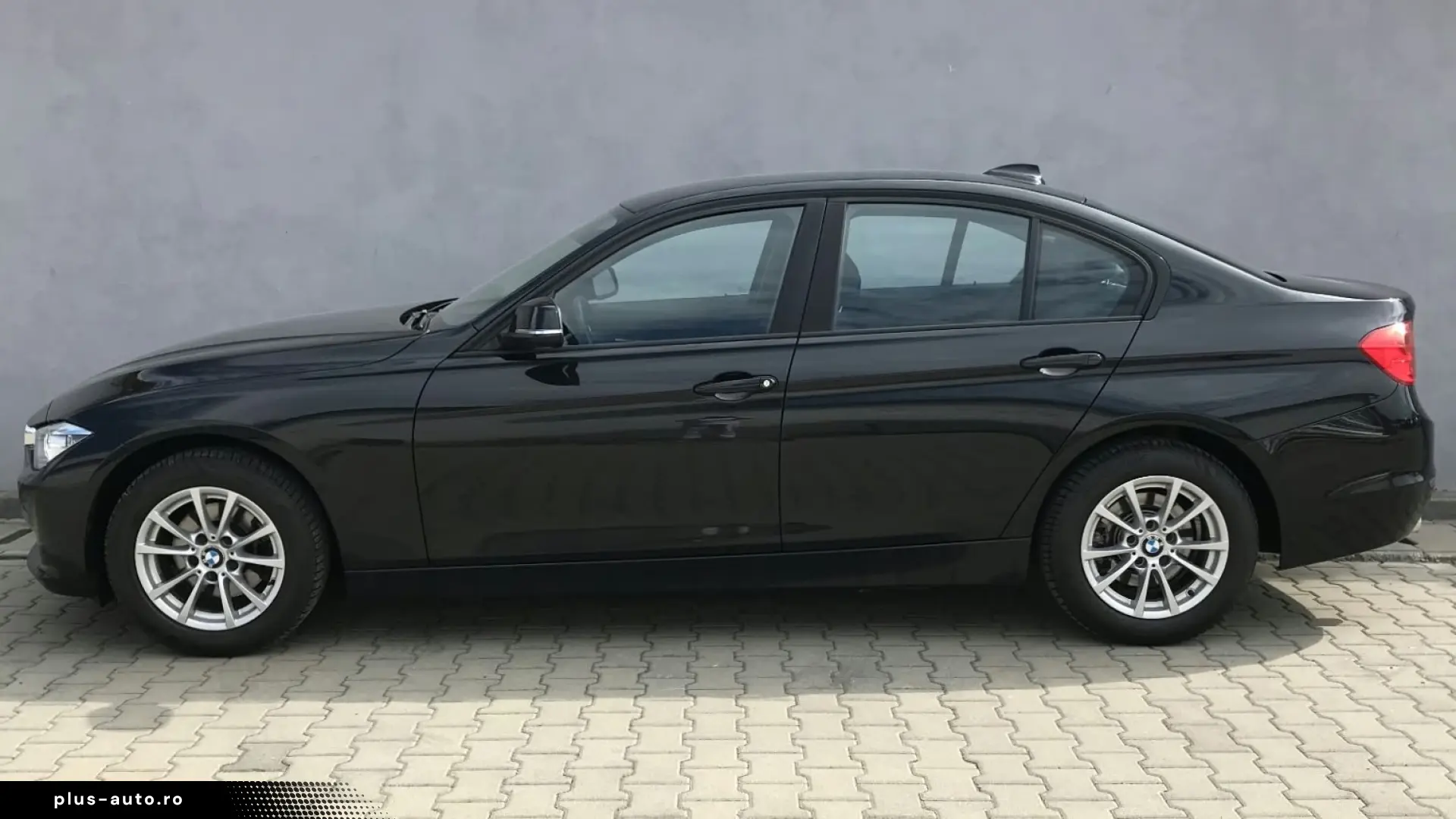 BMW Seria 3 320i Automata