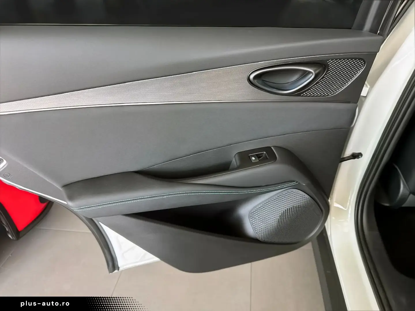 BYD SEAL-6 DM-i PHEV Comfort Panorama 360 Nou Garantie