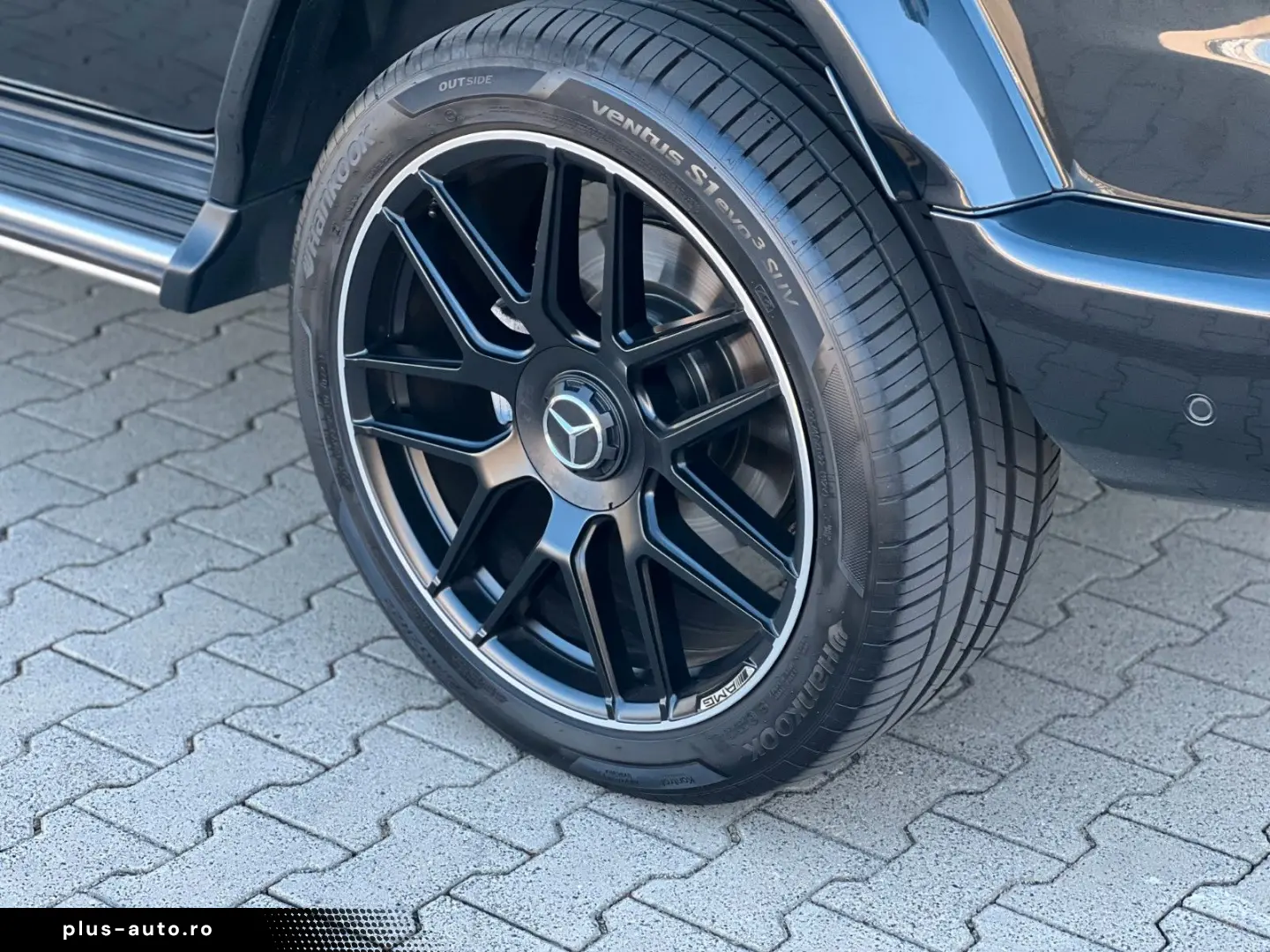 MERCEDES-BENZ G 400d AMG Line