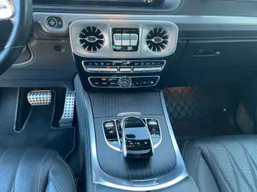 MERCEDES-BENZ G 400d AMG Line