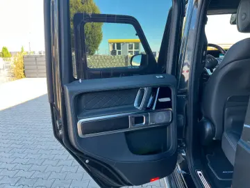 MERCEDES-BENZ G 400d AMG Line