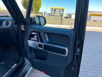 MERCEDES-BENZ G 400d AMG Line