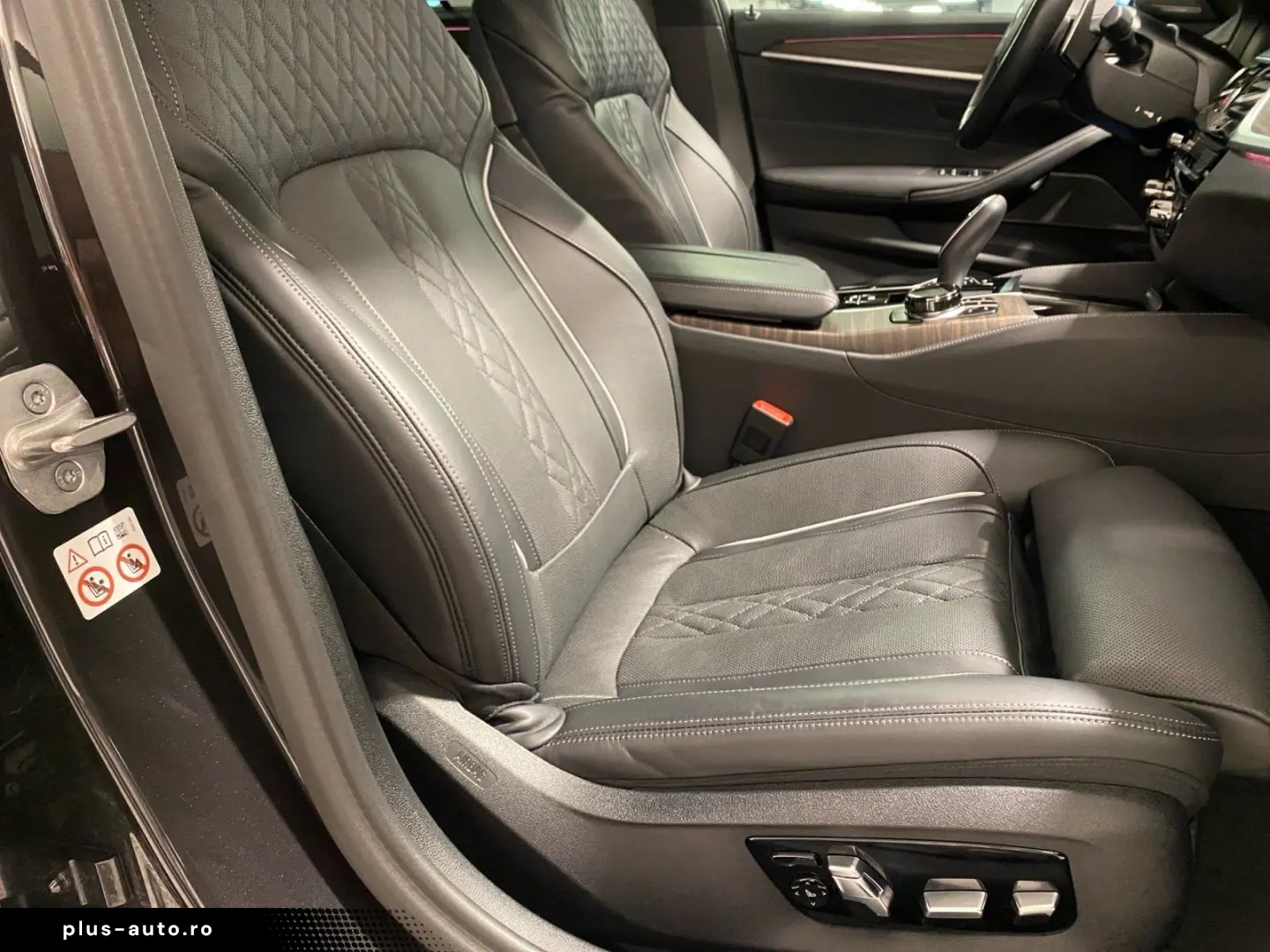 BMW 530d xDrive Limousine M Sport Standheizung