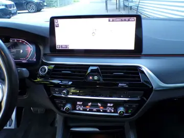 BMW 530d xDrive Lim. M Sport Laser HuD HiFi eGSD AHK