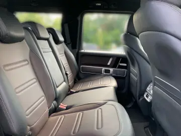 MERCEDES-BENZ G 400 d