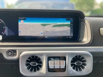 MERCEDES-BENZ G 400 d