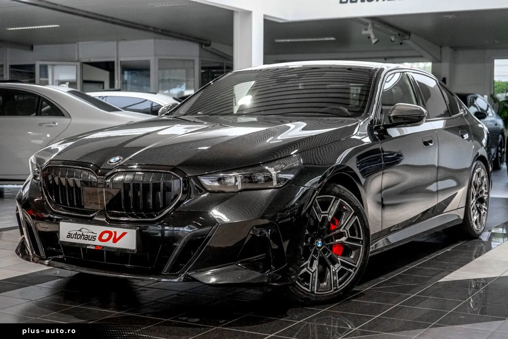 BMW 540xd M Sport Pro Carbon 3xTV B&W HUD Distr Pano