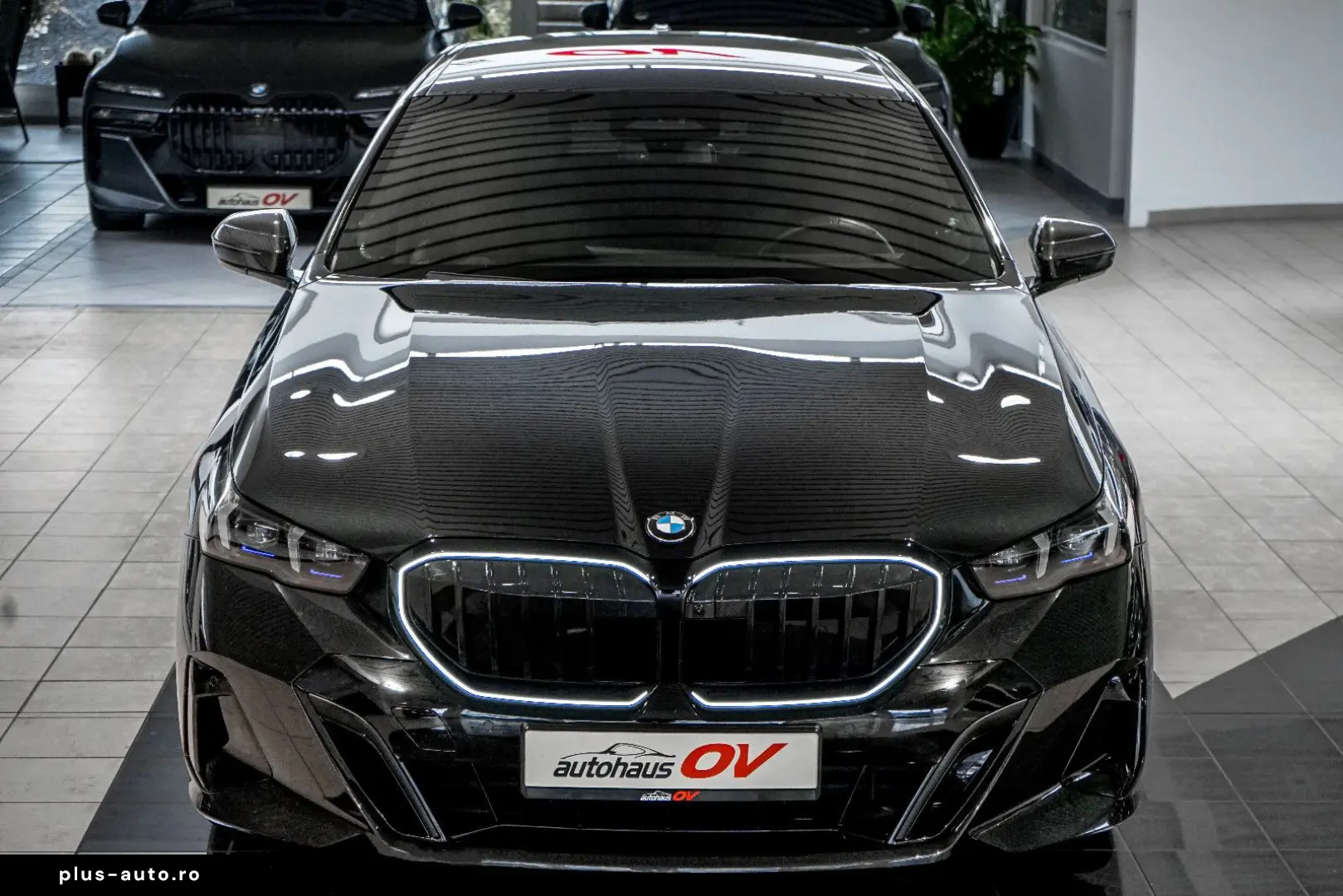 BMW 540xd M Sport Pro Carbon 3xTV B&W HUD Distr Pano