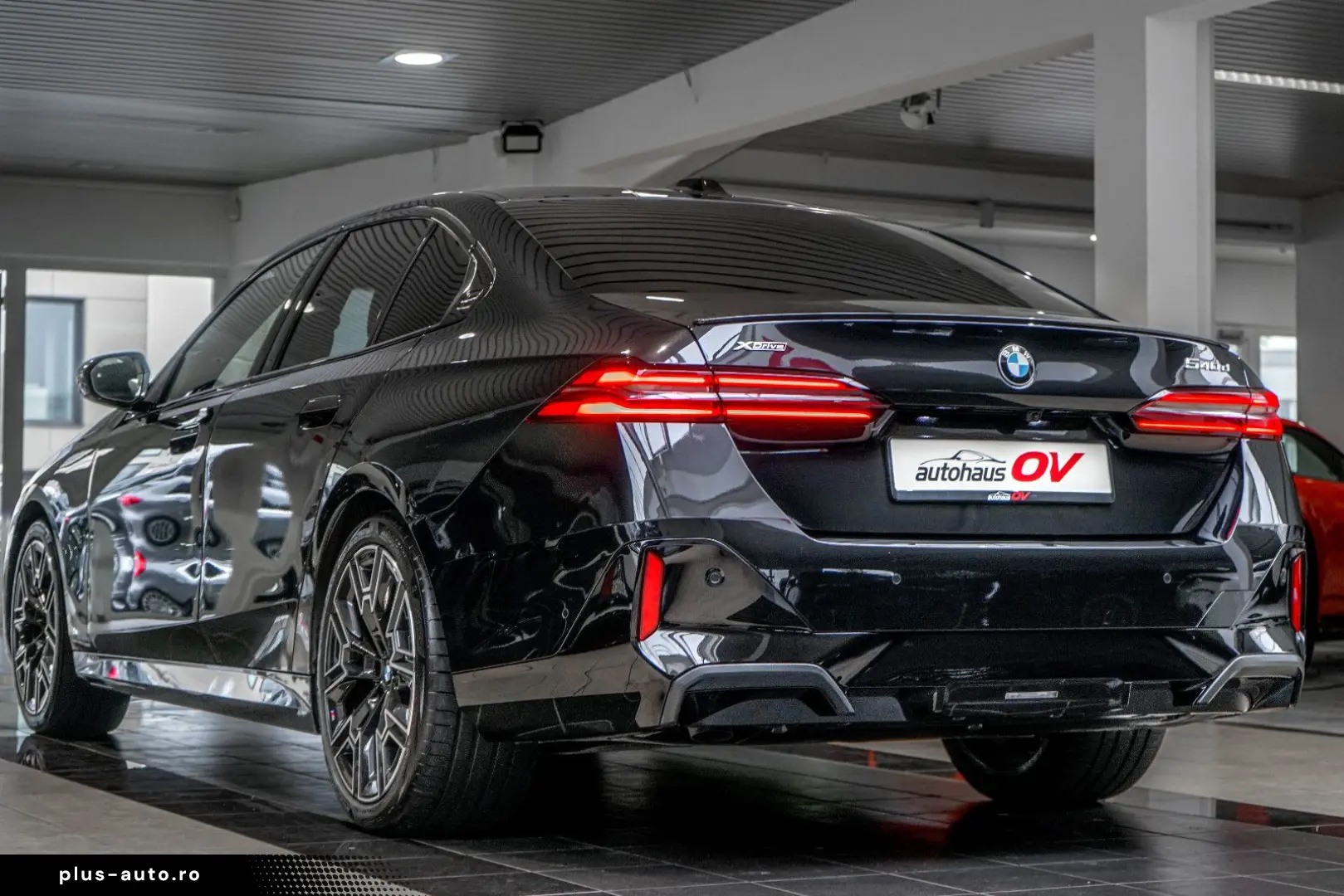 BMW 540xd M Sport Pro Carbon 3xTV B&W HUD Distr Pano