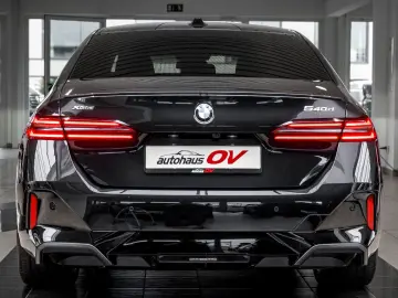 BMW 540xd M Sport Pro Carbon 3xTV B&W HUD Distr Pano
