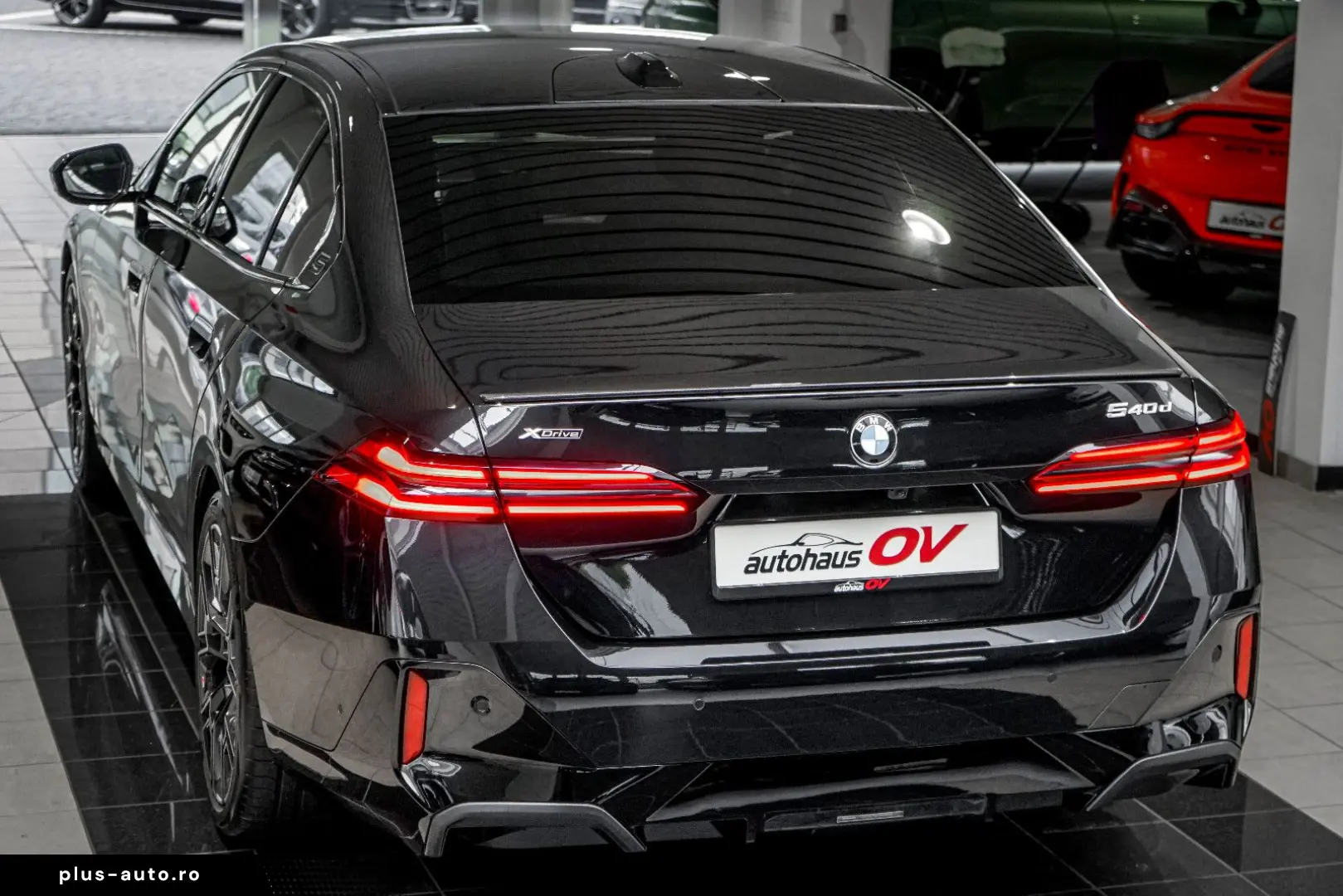 BMW 540xd M Sport Pro Carbon 3xTV B&W HUD Distr Pano