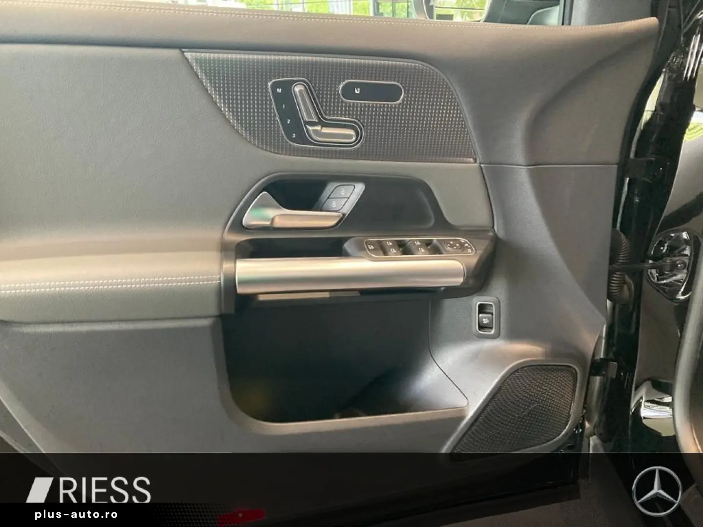 MERCEDES-BENZ EQA 250  ELECTRIC