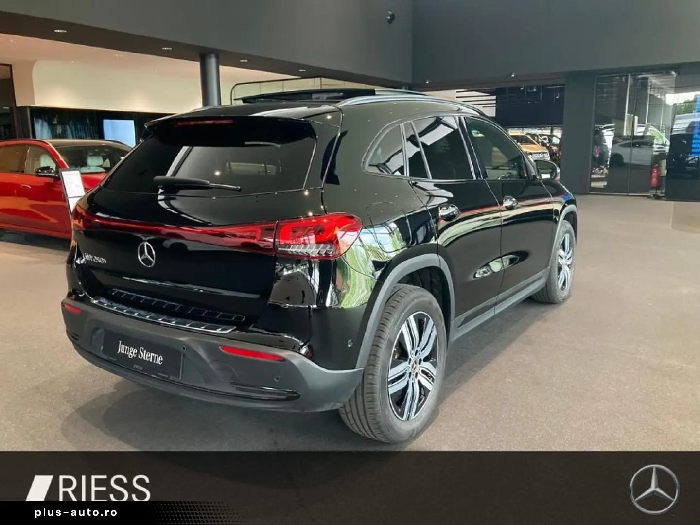 MERCEDES-BENZ EQA 250  ELECTRIC
