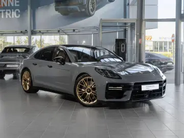 PORSCHE Porsche Panamera GTS 368kW   500hp