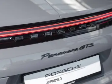 PORSCHE Porsche Panamera GTS 368kW   500hp