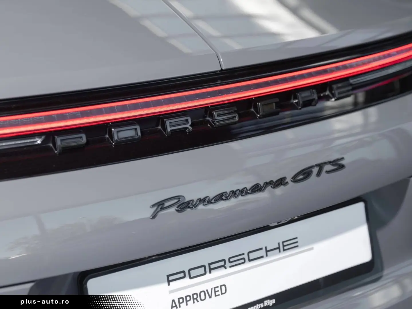 PORSCHE Porsche Panamera GTS 368kW   500hp