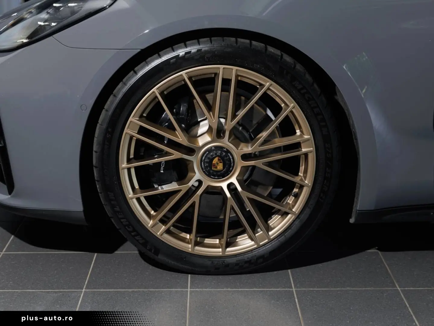 PORSCHE Porsche Panamera GTS 368kW   500hp