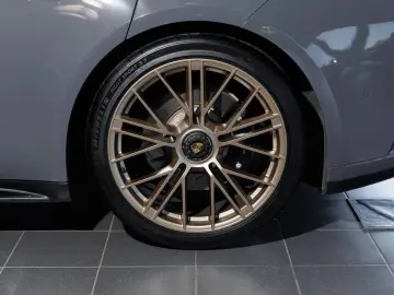 PORSCHE Porsche Panamera GTS 368kW   500hp