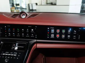 PORSCHE Porsche Panamera GTS 368kW   500hp