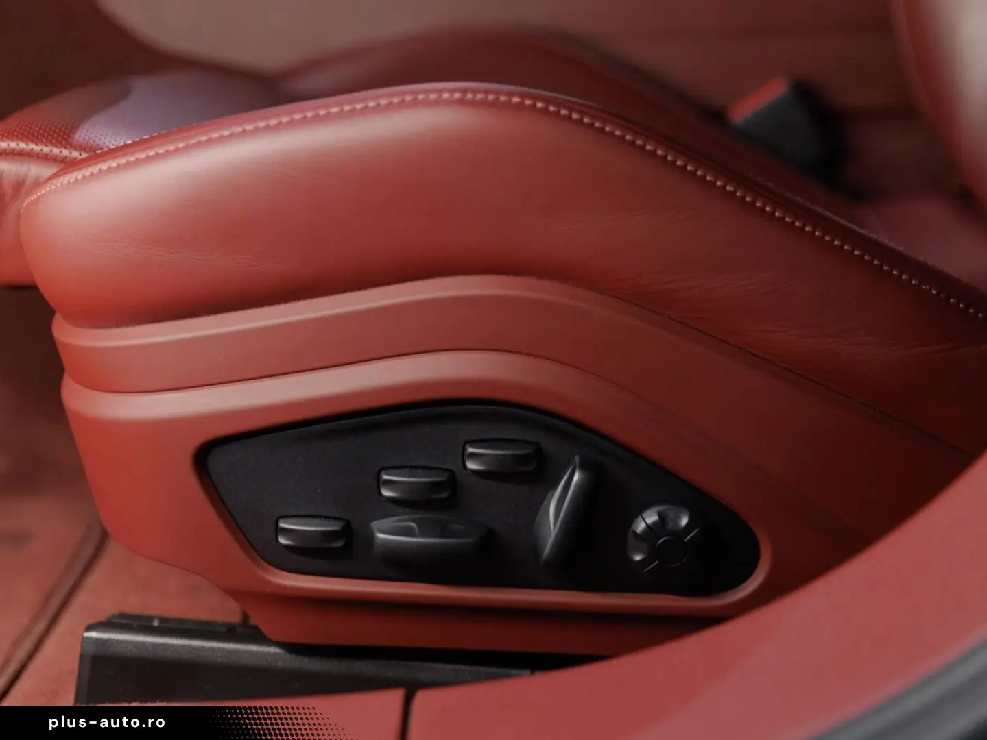 PORSCHE Porsche Panamera GTS 368kW   500hp