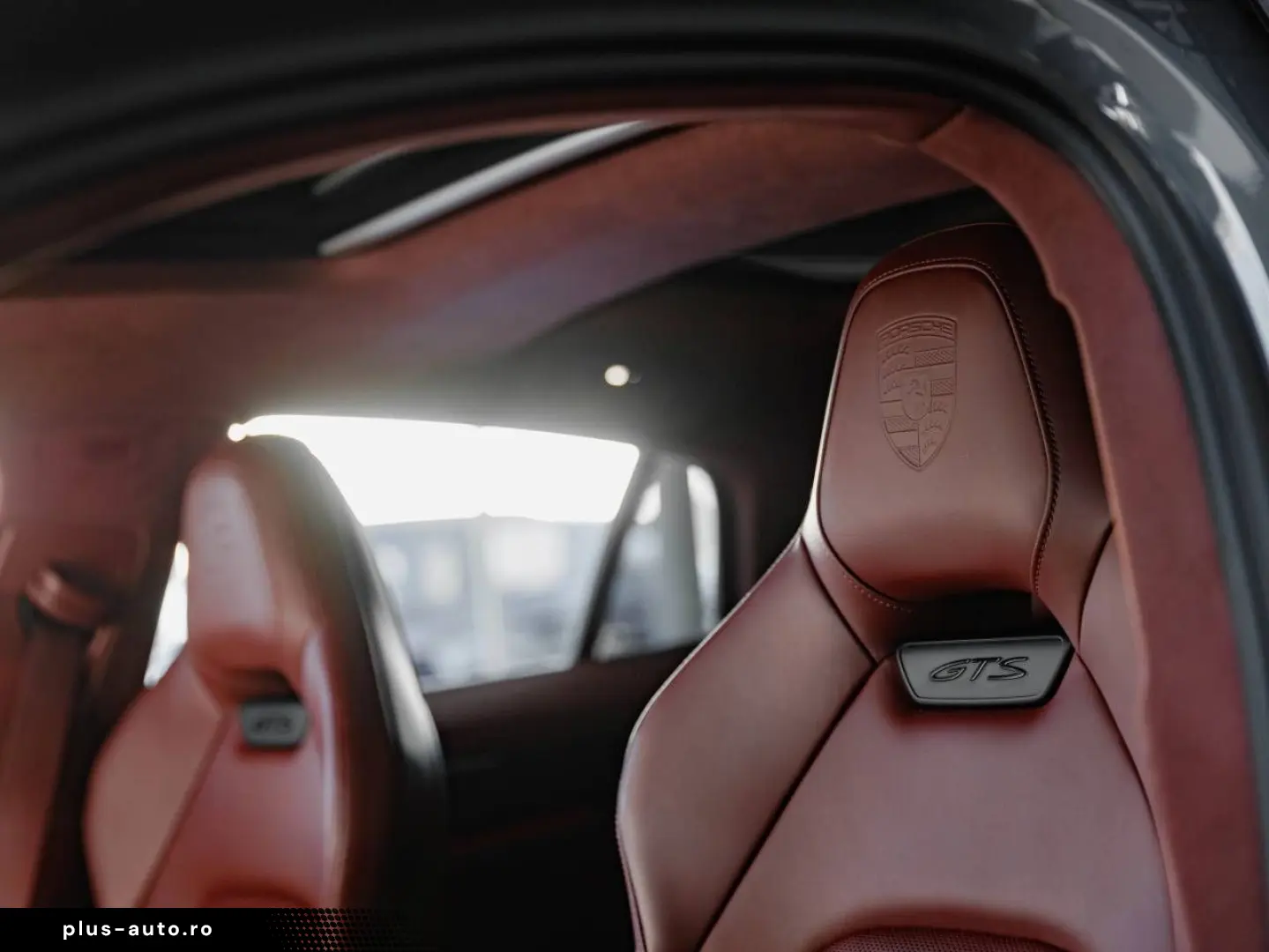 PORSCHE Porsche Panamera GTS 368kW   500hp