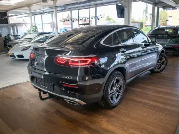MERCEDES-BENZ GLC 300 4MATIC  COUPE  AMG-LINE  CARPL…