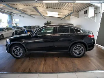 MERCEDES-BENZ GLC 300 4MATIC  COUPE  AMG-LINE  CARPL…