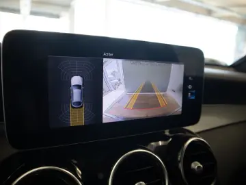 MERCEDES-BENZ GLC 300 4MATIC  COUPE  AMG-LINE  CARPL…
