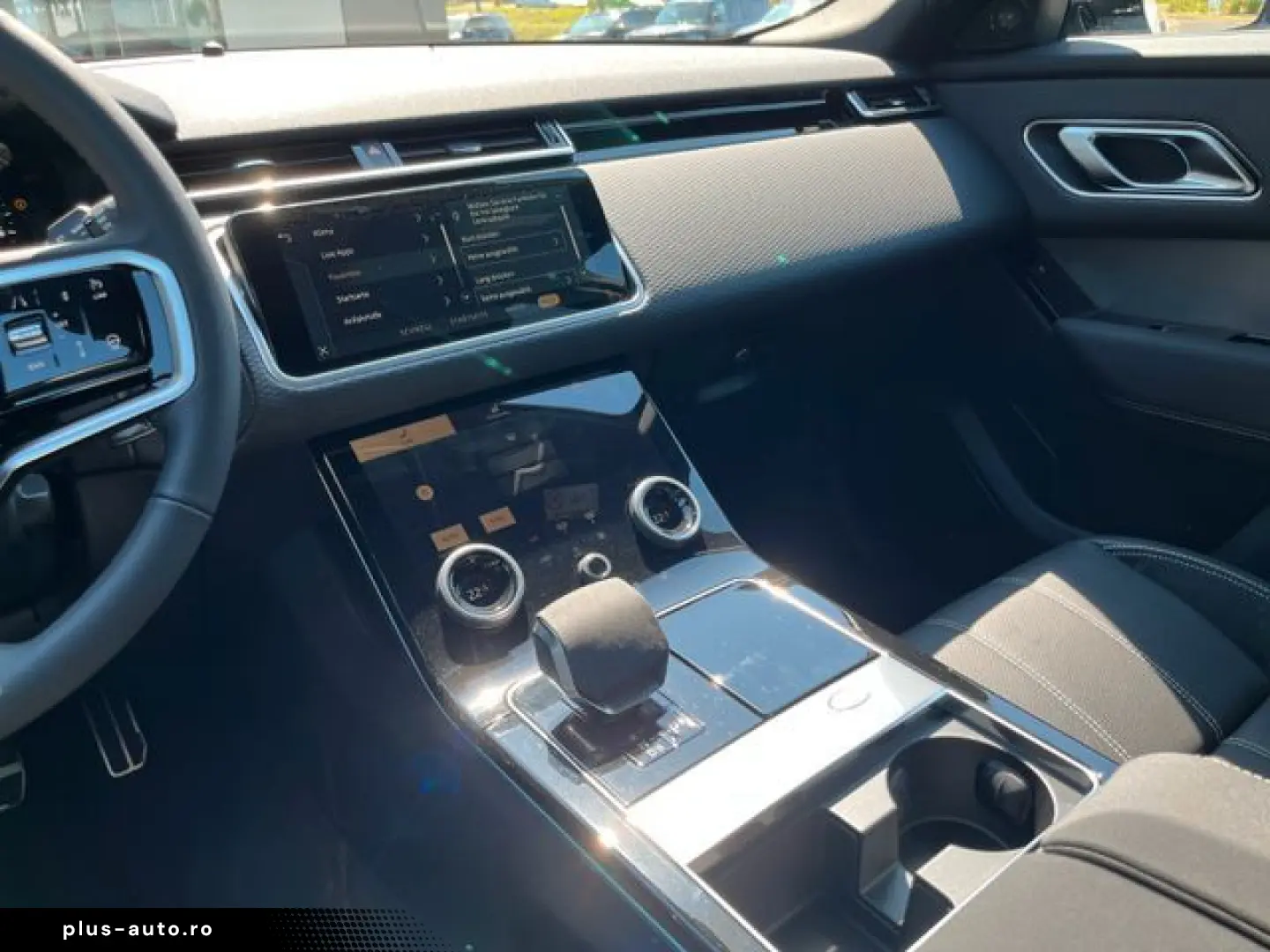 LAND ROVER Range Rover Velar P400e R-Dynamic SE LEDER NAVI