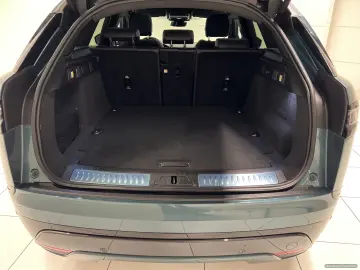 LAND ROVER Range Rover Velar P400e Hybrid Dynamic SE Pano