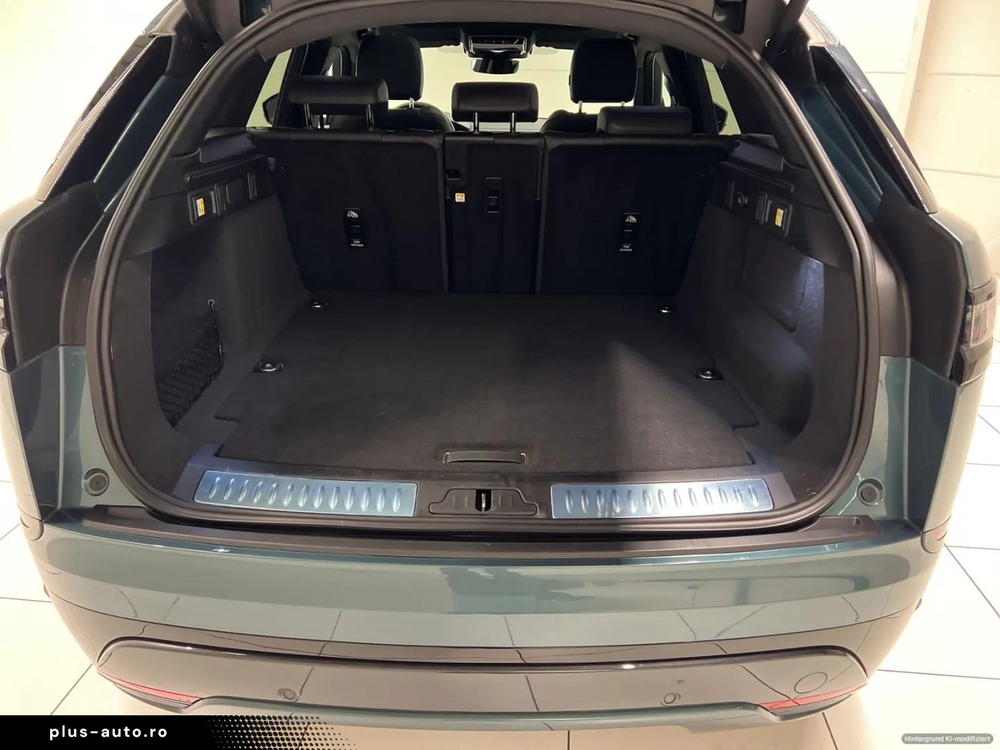 LAND ROVER Range Rover Velar P400e Hybrid Dynamic SE Pano