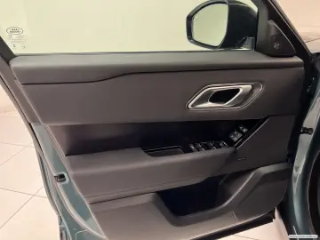 LAND ROVER Range Rover Velar P400e Hybrid Dynamic SE Pano