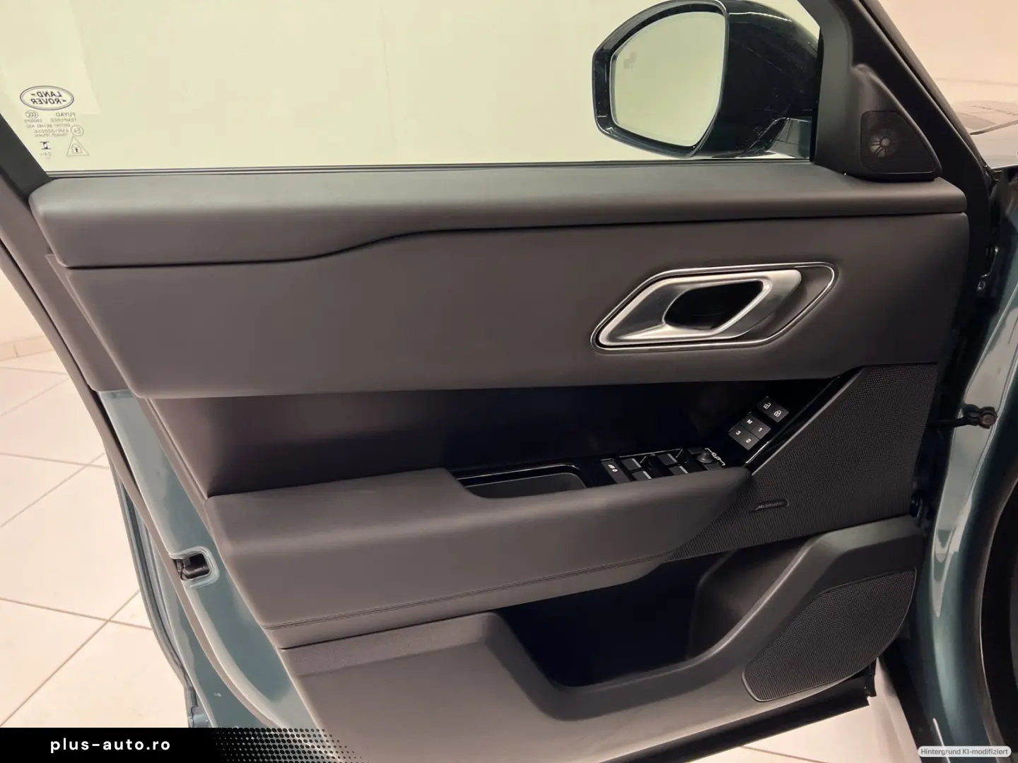 LAND ROVER Range Rover Velar P400e Hybrid Dynamic SE Pano