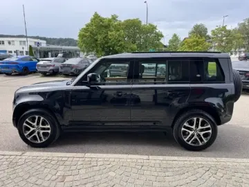 LAND ROVER 110 P400 X-Dynamic HSE Black-Tan Sperrdif…