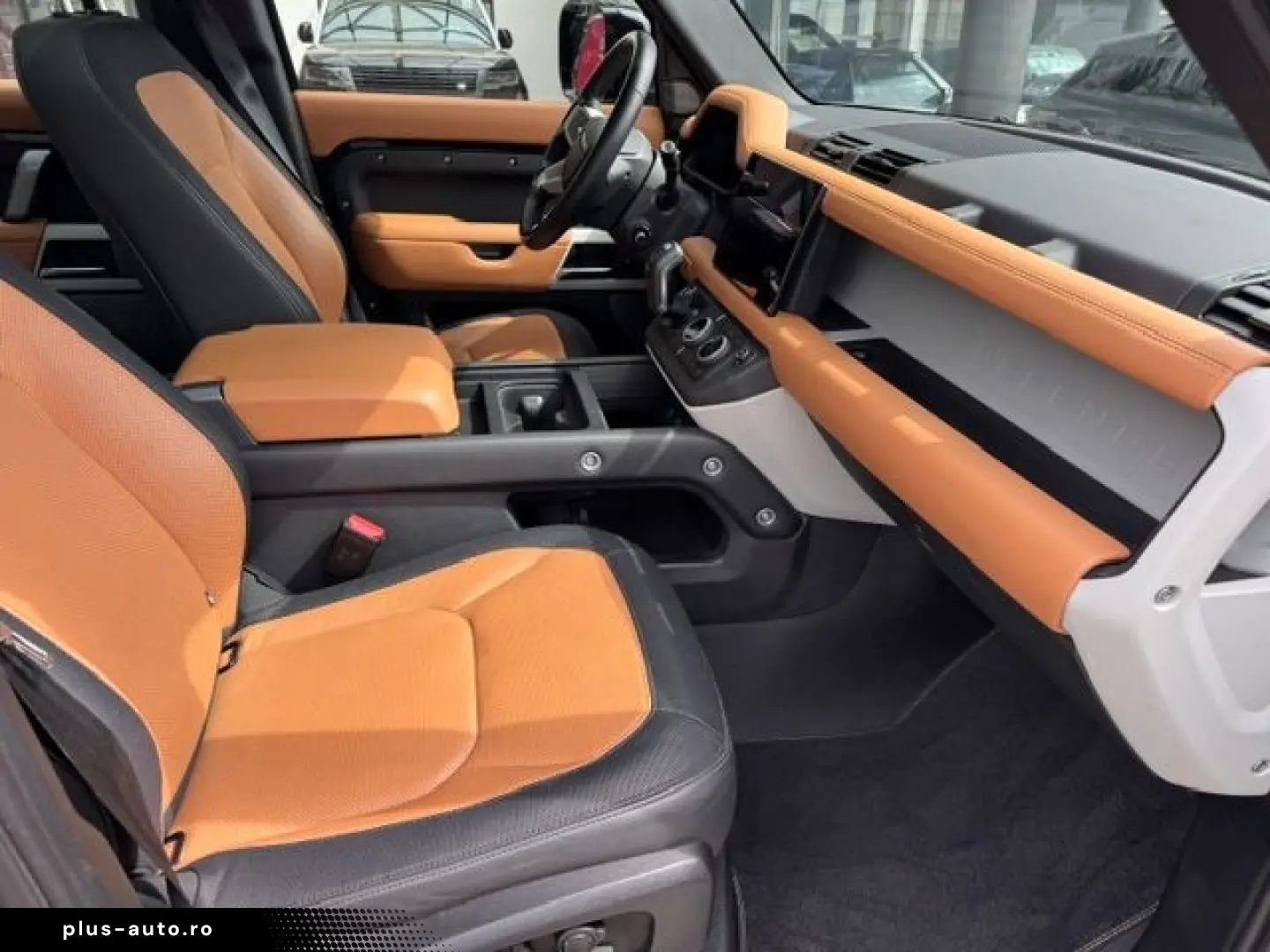 LAND ROVER 110 P400 X-Dynamic HSE Black-Tan Sperrdif&hellip;