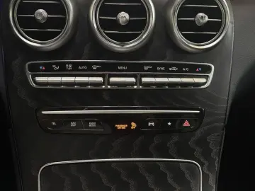 MERCEDES-BENZ GLC 200 Coupe 4Matic AMG Line 9G Troni…