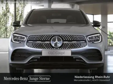 MERCEDES-BENZ GLC 200 4M Cp AMG Night MBUX Navi  Kam LED AHK