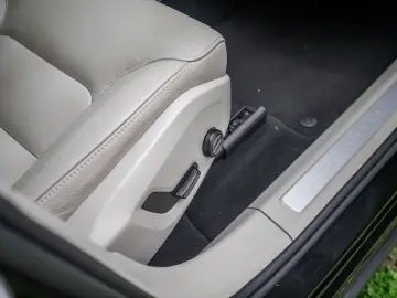 Volvo XC60 B4 - 2023 - Unic Proprietar