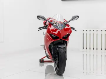 Ducati Panigale V2
