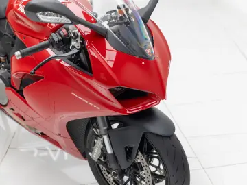 Ducati Panigale V2